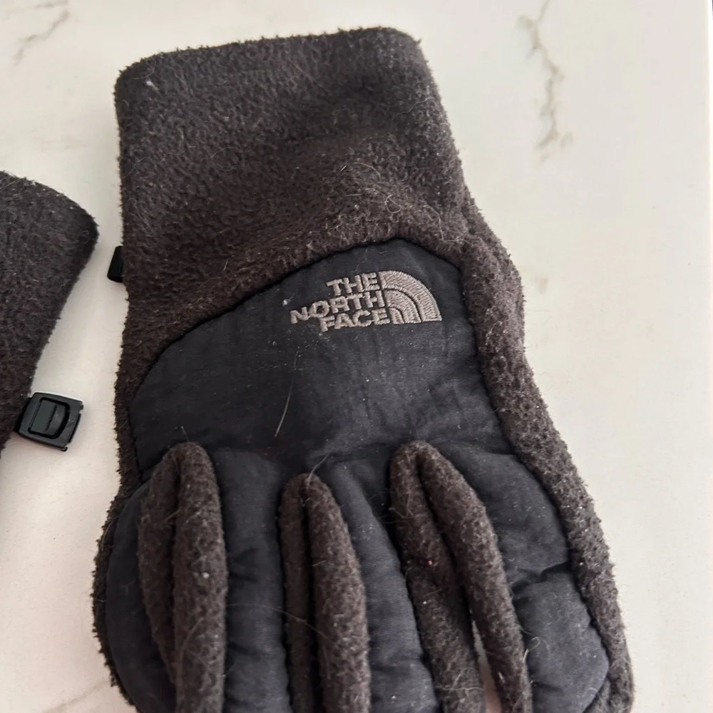 The North Face Dark Gray Youth Large